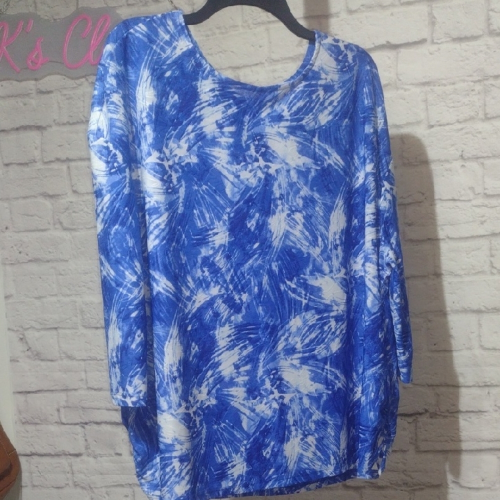 Coral Bay Blue and White Top Xl